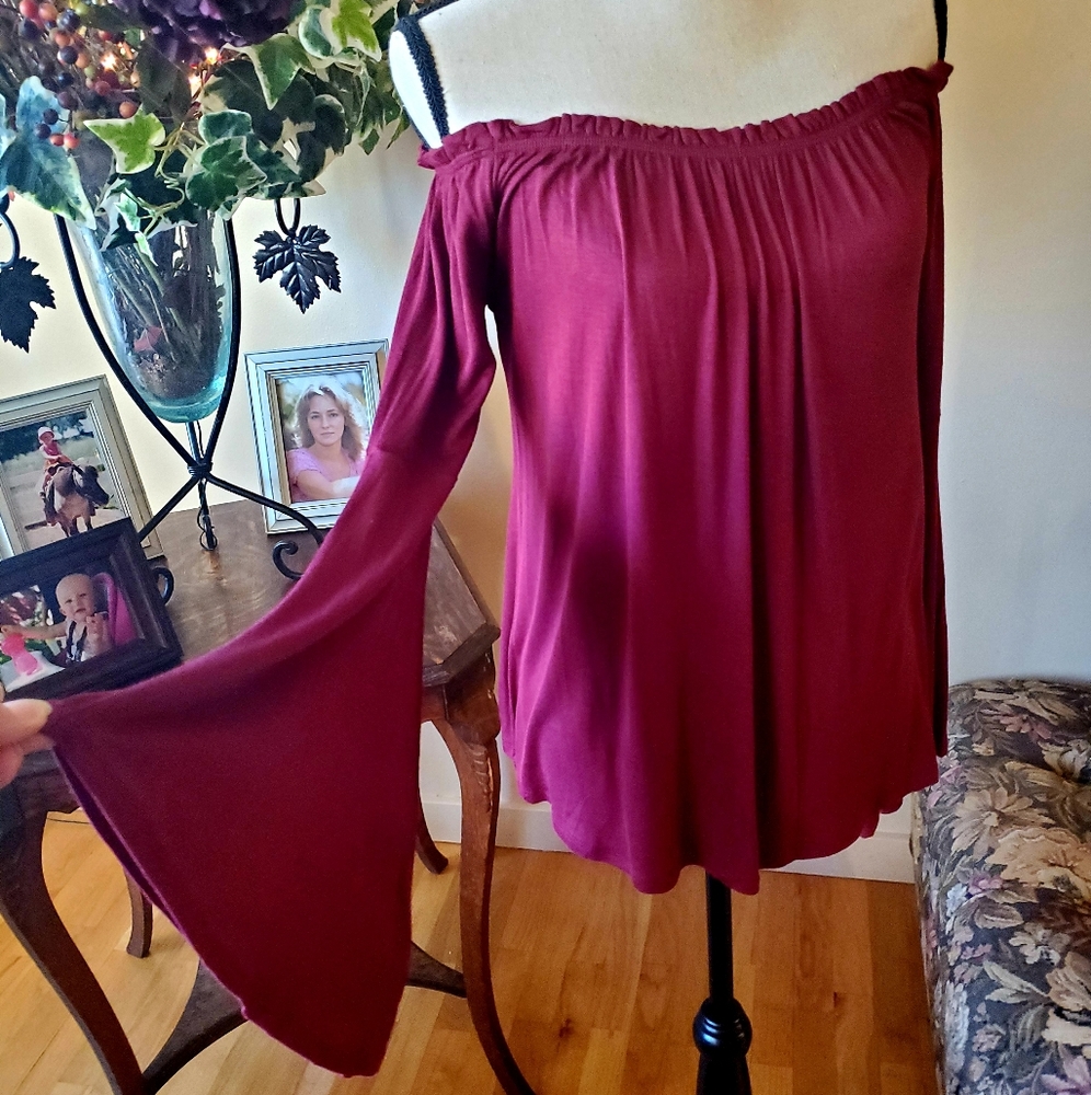 🌻ACTIVE USA Off Shoulder Baby Doll Bell Sleeve